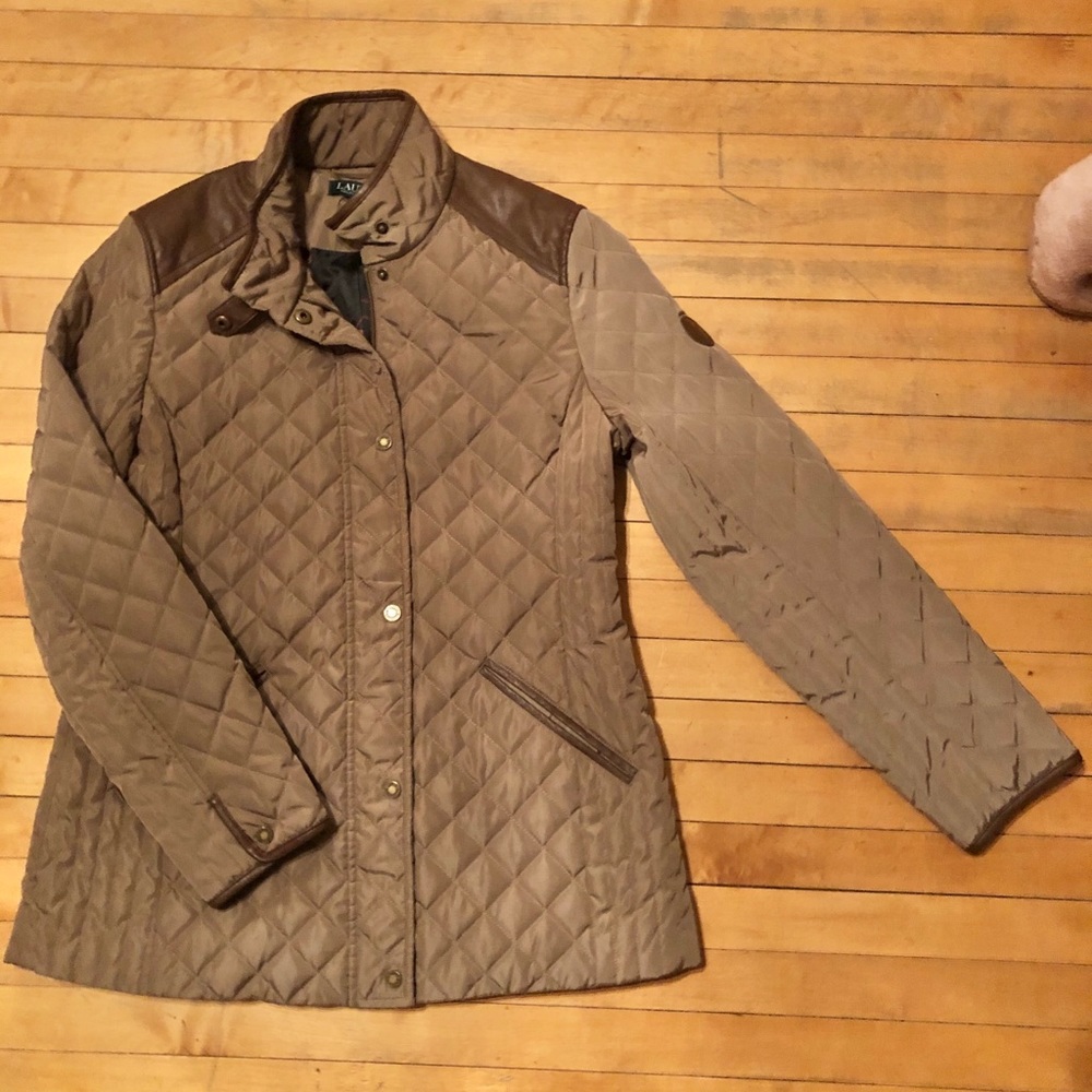 Ralph Lauren woman’s quilted Jacket size medium